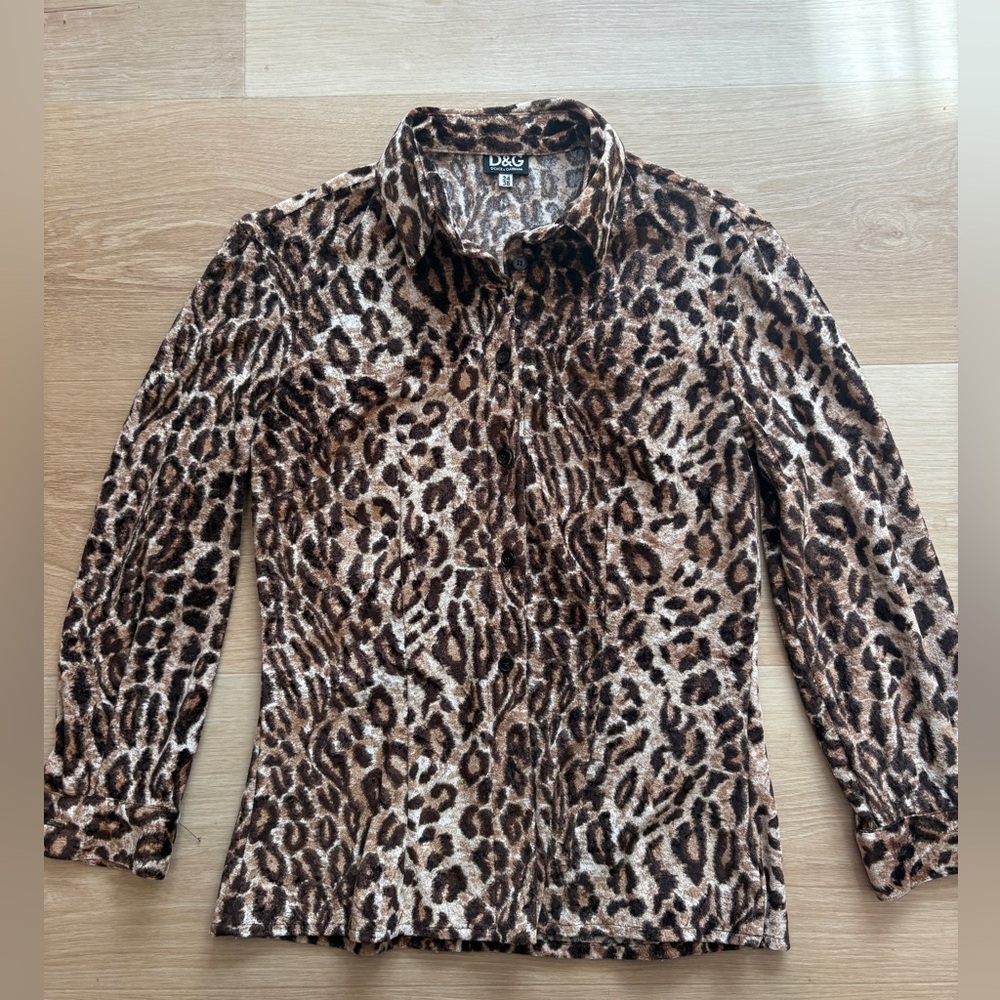 Dolce and Gabbana velvet leopard print button up blouse size Xs